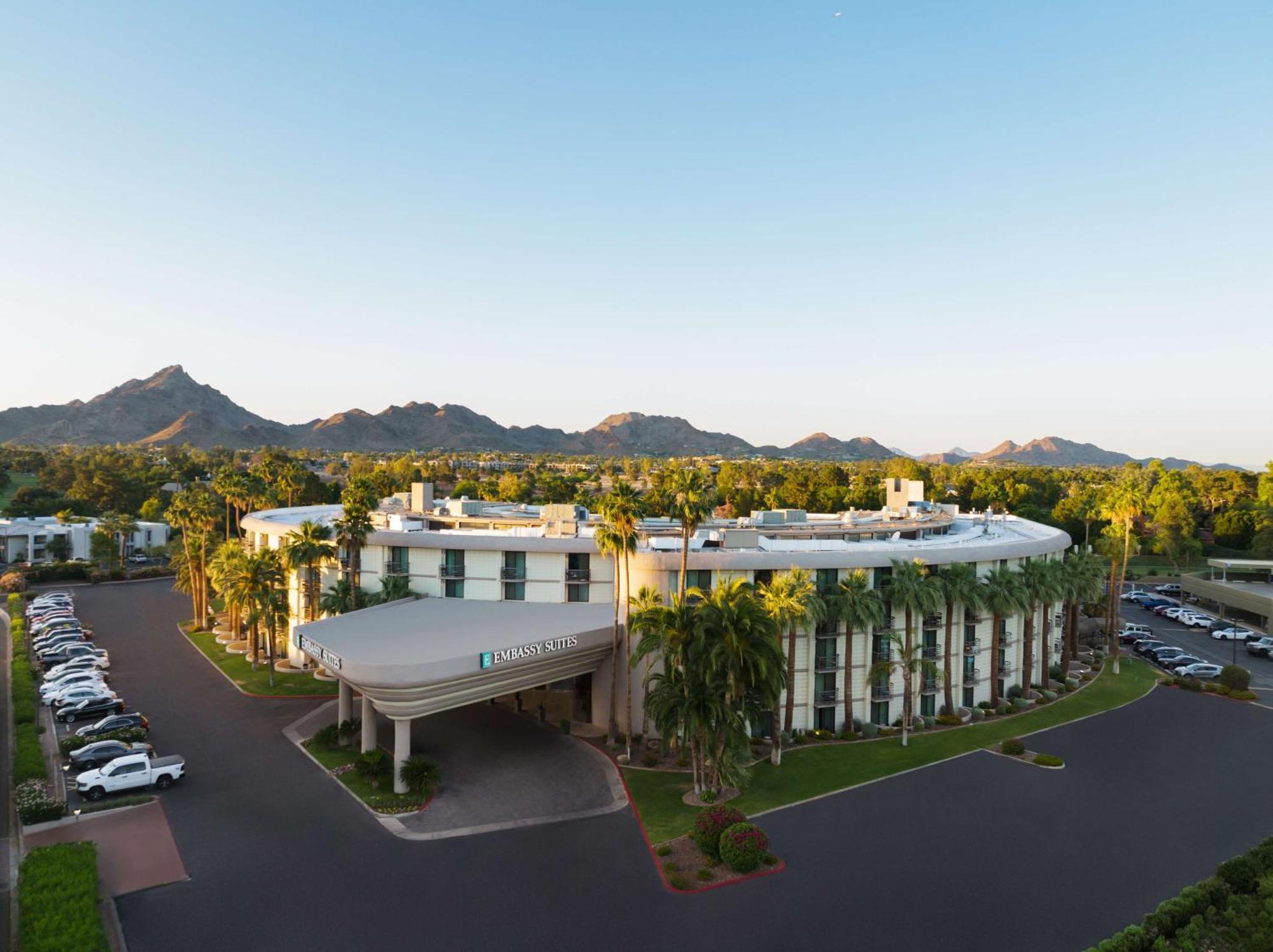 Embassy Suites By Hilton Phoenix Biltmore Kültér fotó