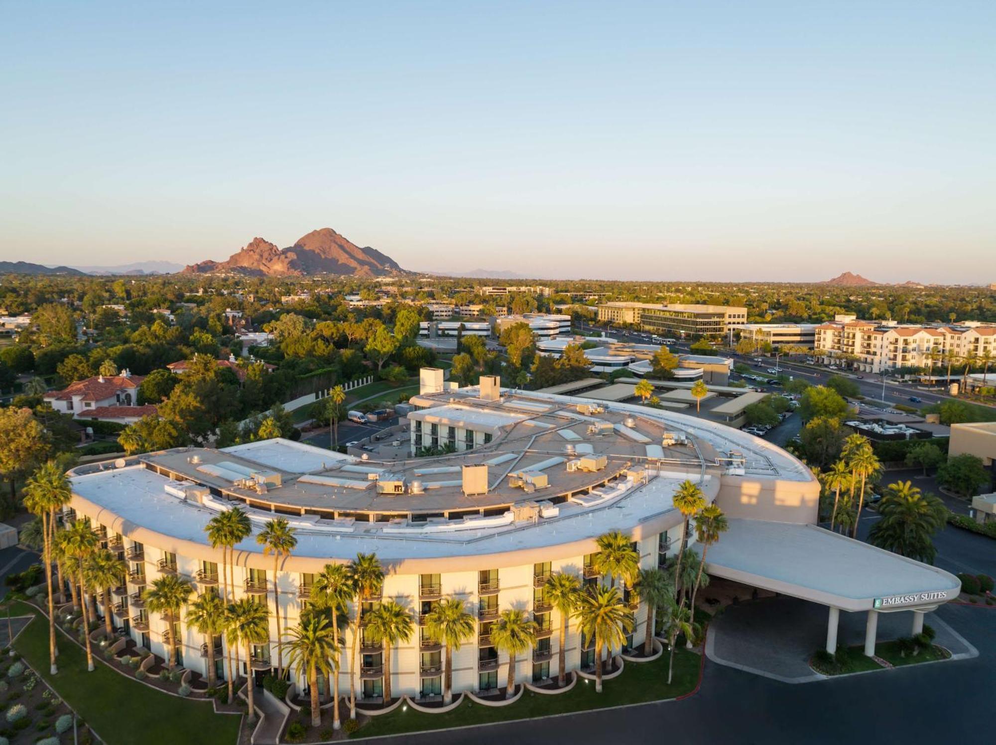 Embassy Suites By Hilton Phoenix Biltmore Kültér fotó