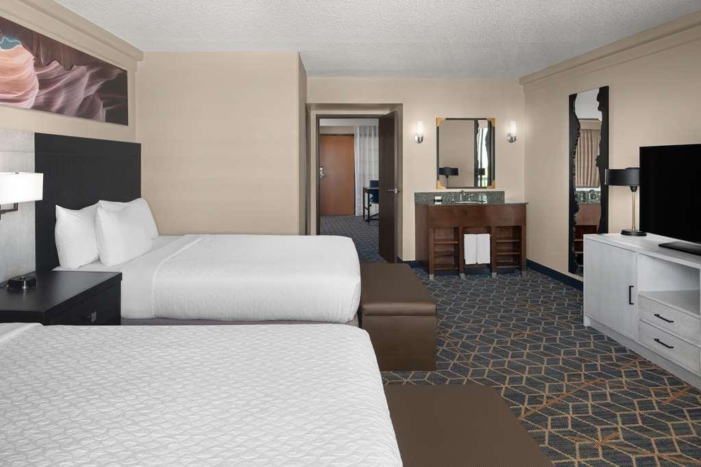 Embassy Suites By Hilton Phoenix Biltmore Szoba fotó