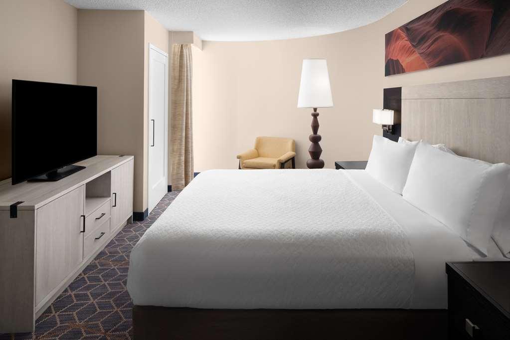 Embassy Suites By Hilton Phoenix Biltmore Szoba fotó